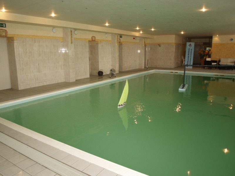 Hallenbad_Eichgraben_120